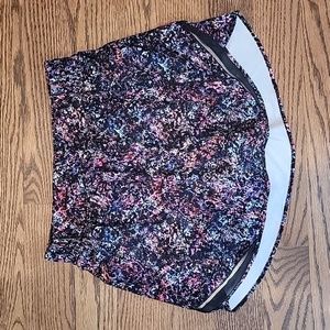 Lululemon Hotty Hot high rise skirt